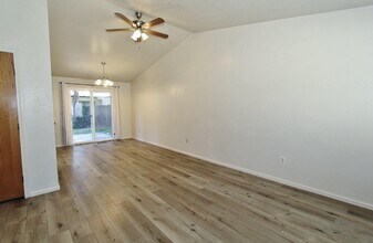 6883 W Parapet Ct in Boise, ID - Building Photo - Building Photo