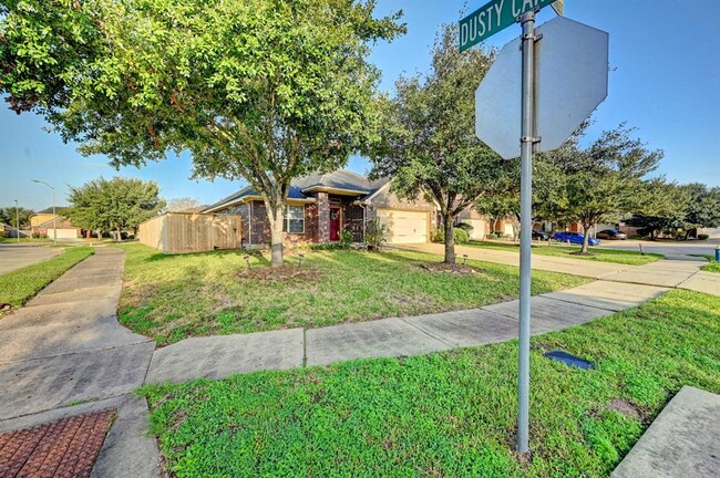 19018 Logan Star Ct in Richmond, TX - Building Photo - Building Photo