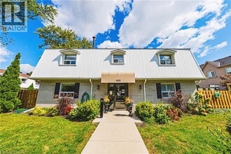 469 Claridge Rd in Burlington, ON - Building Photo - Building Photo