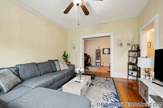 25 Edison Green in Boston, MA - Building Photo - Building Photo