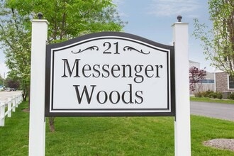 21 Messenger St, Unit 102 in Plainville, MA - Building Photo - Building Photo