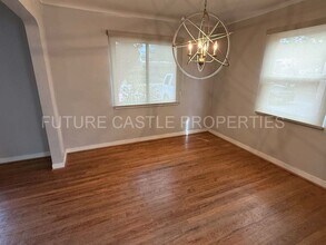 1009 Bryn Mawr Dr NE in Albuquerque, NM - Building Photo - Building Photo