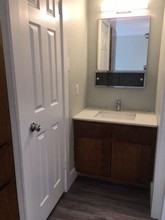 624 W 37th St-Unit -102 in Austin, TX - Building Photo - Building Photo