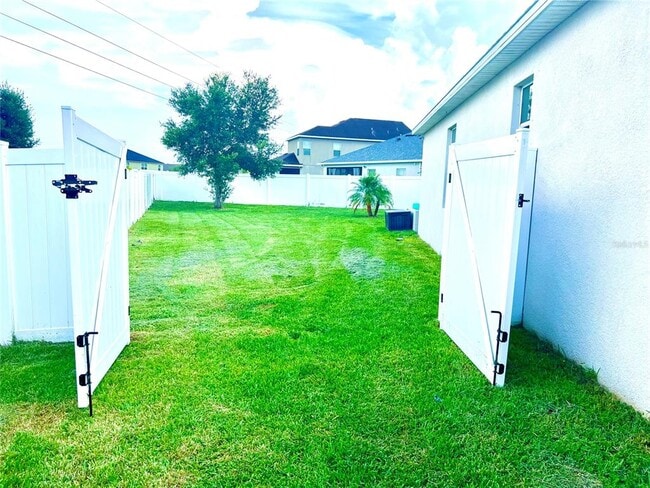 2812 Corkmore Ct in Orlando, FL - Building Photo - Building Photo