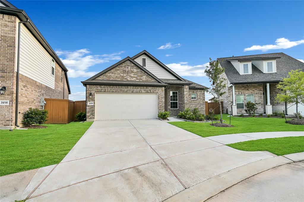 21039 Treasure Gate Ln in Cypress, TX - Building Photo