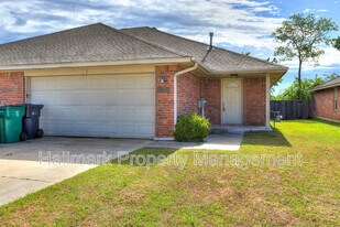 1726 W Palm Pl in Oklahoma City, OK - Building Photo