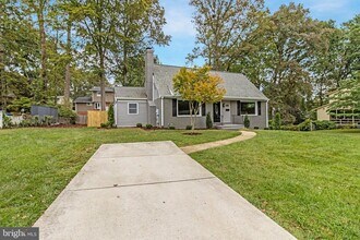 5511 Callander Dr in Springfield, VA - Building Photo - Building Photo