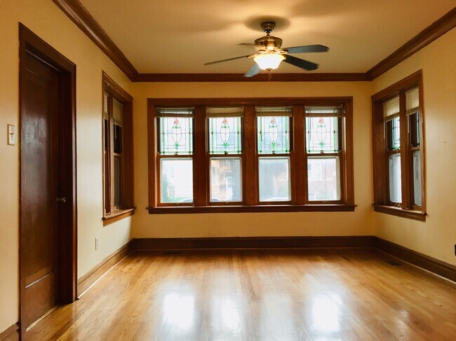 1924 Kenilworth Ave in Berwyn, IL - Building Photo - Building Photo