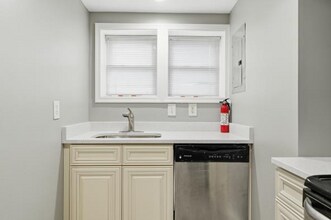 1006 K St NE in Washington, DC - Building Photo - Building Photo