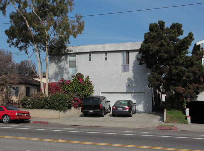 1753 11th St in Santa Monica, CA - Building Photo - Building Photo