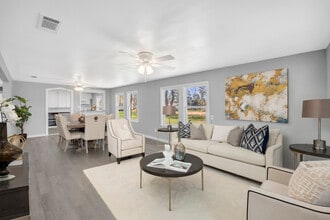 4255 State Highway 323 W in Henderson, TX - Building Photo - Building Photo