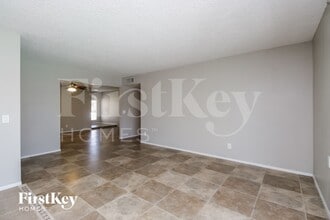 2331 E Alameda Dr in Tempe, AZ - Foto de edificio - Building Photo