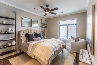 The Residences at Thornwood in Germantown, TN - Building Photo - Interior Photo