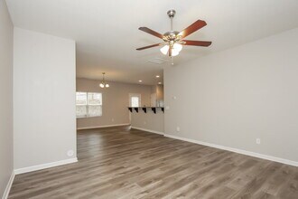 7525 Thorn Bluff Rd in Charlotte, NC - Building Photo - Building Photo