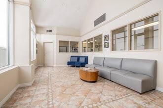 Bona Vista Apartments in Ottawa, ON - Building Photo - Interior Photo