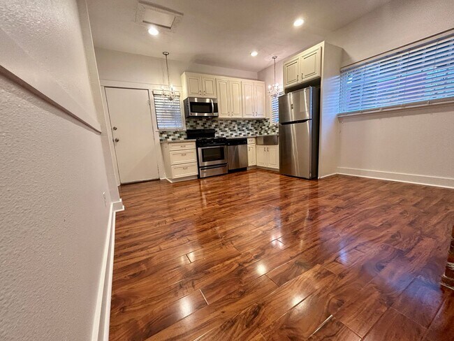 471 N San Pedro St in San Jose, CA - Building Photo - Building Photo