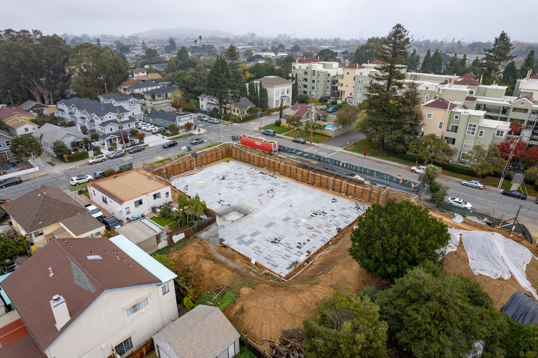 Fremont Terrace in San Mateo, CA - Foto de edificio