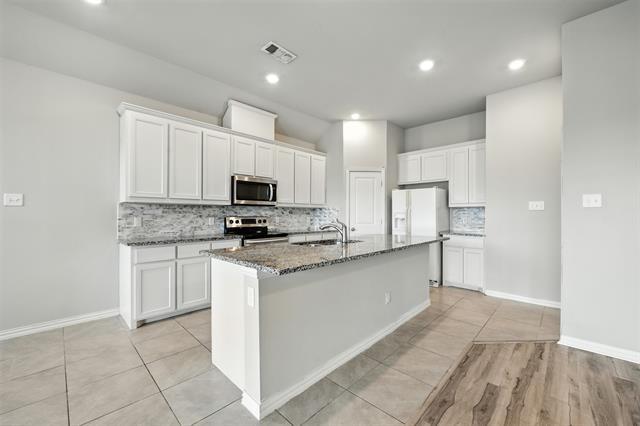 1413 Raleigh Path in Denton, TX - Building Photo - Building Photo