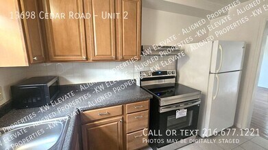 13698 Cedar Rd in University Heights, OH - Building Photo - Building Photo