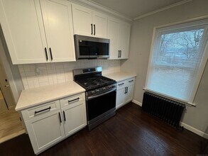 60 Bowen St in Hamden, CT - Building Photo - Building Photo
