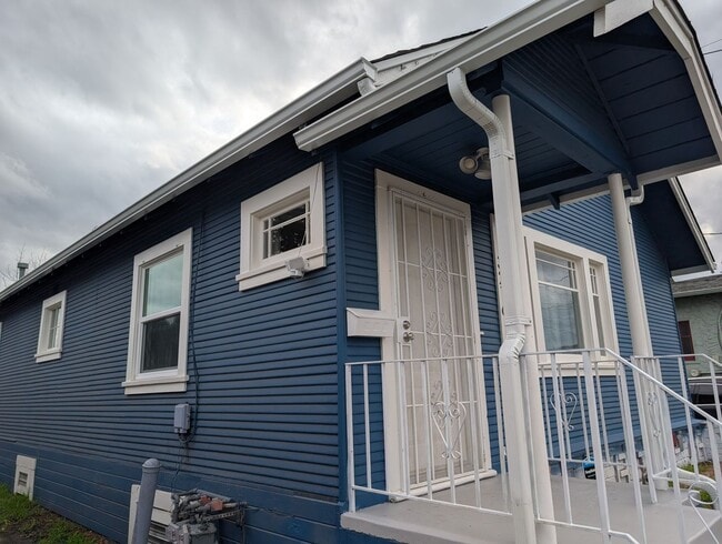 3216 63rd Ave in Oakland, CA - Building Photo - Building Photo