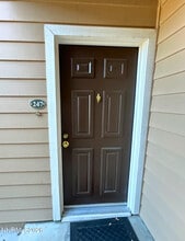 555 E Patriot Blvd in Reno, NV - Building Photo - Building Photo