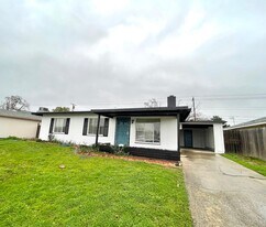 5119 58th St in Sacramento, CA - Building Photo