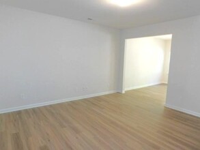 143 Sawgrass Dr in Ball Ground, GA - Building Photo - Building Photo