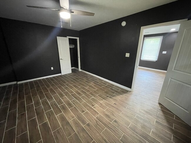 1555 Swan Ave, Unit Swan in Baton Rouge, LA - Building Photo - Building Photo