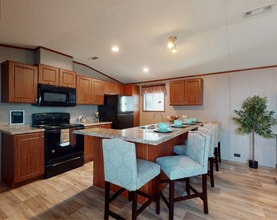 6810 Frogtown Rd in Hermitage, PA - Building Photo - Building Photo