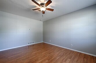 2304 Meadow Crest in Irving, TX - Building Photo - Building Photo