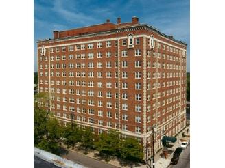 Parkstone & Parkhurst Apartments
