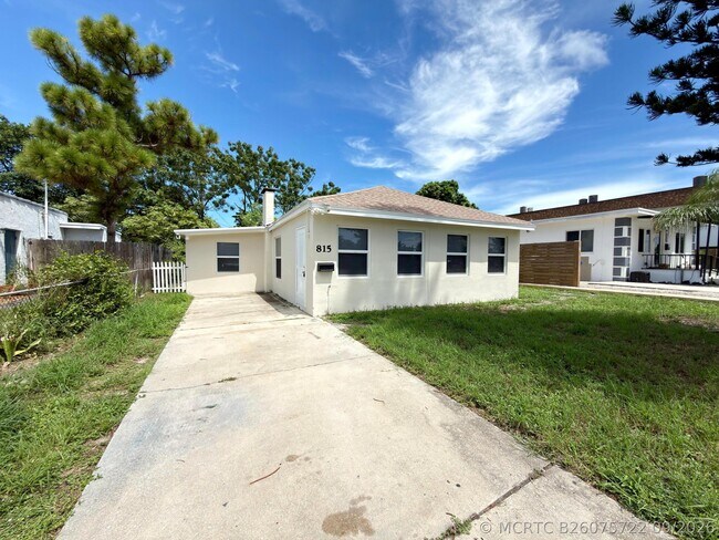 property at 815 Bayberry Dr