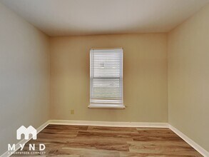 747 Sedgewick Ln in Greenfield, IN - Building Photo - Building Photo