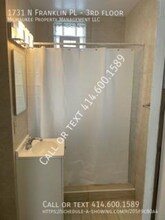 1731 N Franklin Pl, Unit 3rd floor in Milwaukee, WI - Foto de edificio - Building Photo