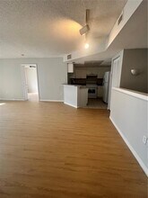 2033 SE 10th Ave in Fort Lauderdale, FL - Building Photo - Building Photo