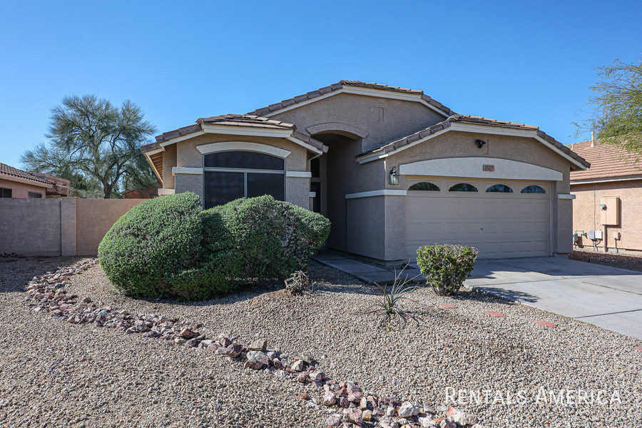 3527 E Juanita Ave in Gilbert, AZ - Building Photo