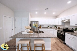 397 Greenbriar Blvd in Lehigh Acres, FL - Building Photo - Building Photo