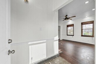 211 St John St in Clarksville, TN - Building Photo - Building Photo