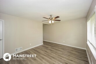 8904 Channing Dr in Jonesboro, GA - Foto de edificio - Building Photo
