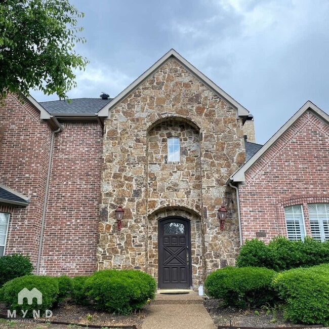 property at 4020 Oakmeadow Dr