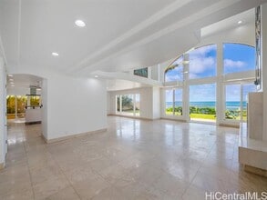 756 Mokulua Dr in Kailua, HI - Building Photo - Building Photo