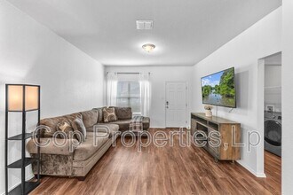 7127 Mesa Cliffs in Converse, TX - Building Photo - Building Photo