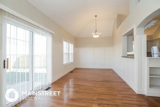 1113 Fox Run Trail in Platte City, MO - Foto de edificio - Building Photo