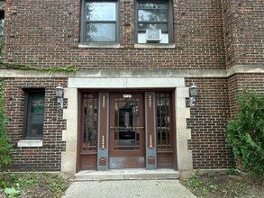 2523-29 Webster in Milwaukee, WI - Building Photo - Building Photo