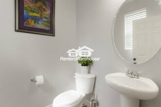 116 N Newcastle Way in Aurora, CO - Building Photo - Building Photo