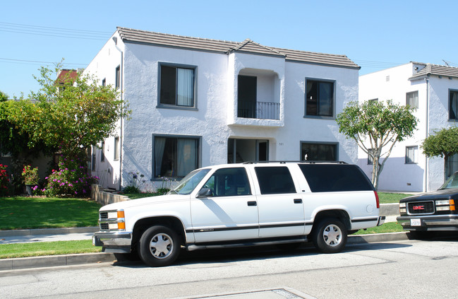 521-523 Vine St in Glendale, CA - Foto de edificio - Building Photo