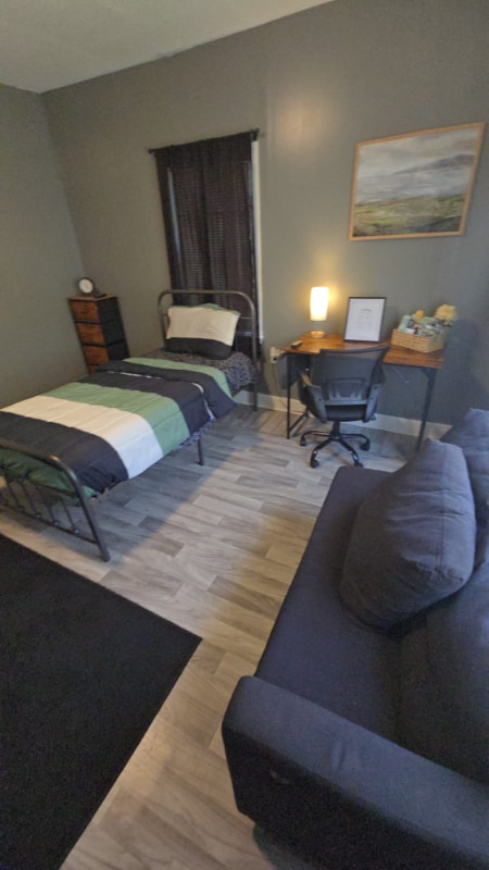 property at 2483 Vandale Ave