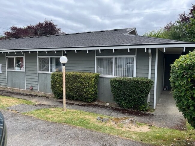property at 5202 S Tyler St