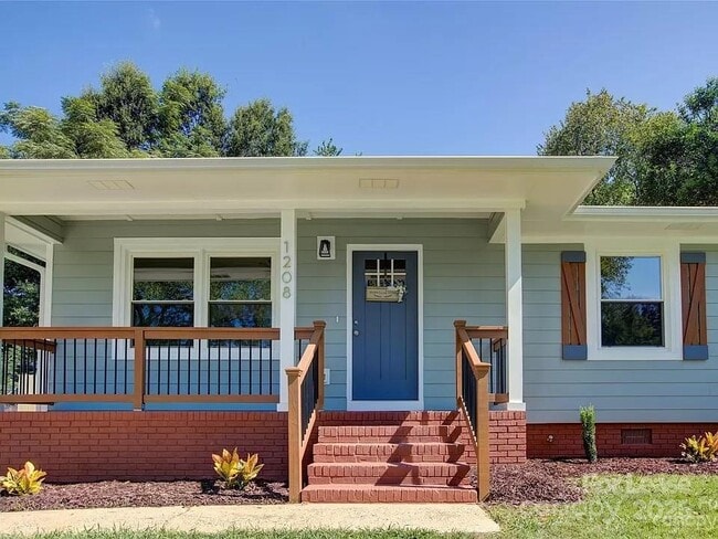 1208 Fontana Ave in Charlotte, NC - Building Photo - Building Photo